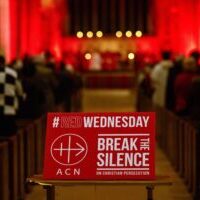 redwednesday-praying-for-persecuted-christians-across-the-world-at-st-georges-cathedral-southwark_53352182612_o-1000x667